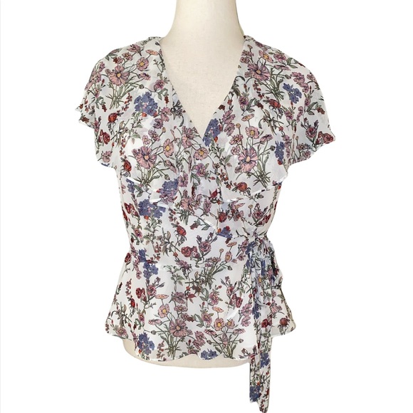 Lulu’s Lucrezia Floral Wrap Top M LAST PRICE DROP B4 DONATION - Picture 2 of 15